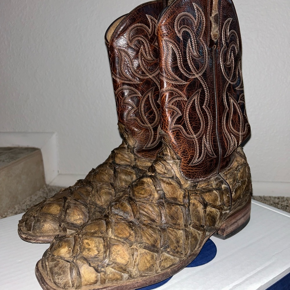Cody James Pirarucu (Men’s Size 12D)